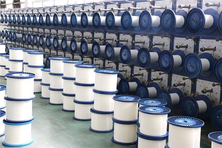 0.48mm-1.05mm Easy Dyeing Polyester Monofilament Yarn For Zipper Teeth